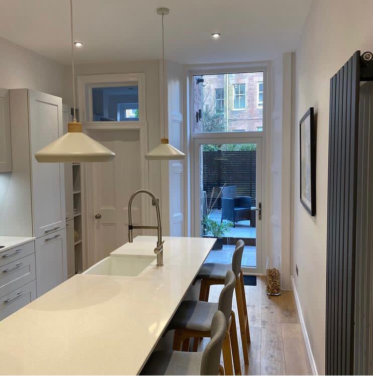 Kitchen with access to the garden